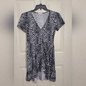 Entro Leopard Print V-Neck Dress Small